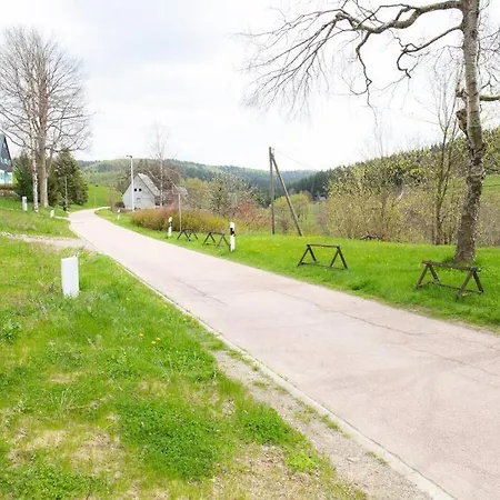 Tolle Bergvilla Im Osterzgebirge فيلة